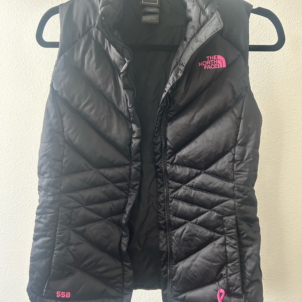 Women’s The North Face Black Puffer Vest